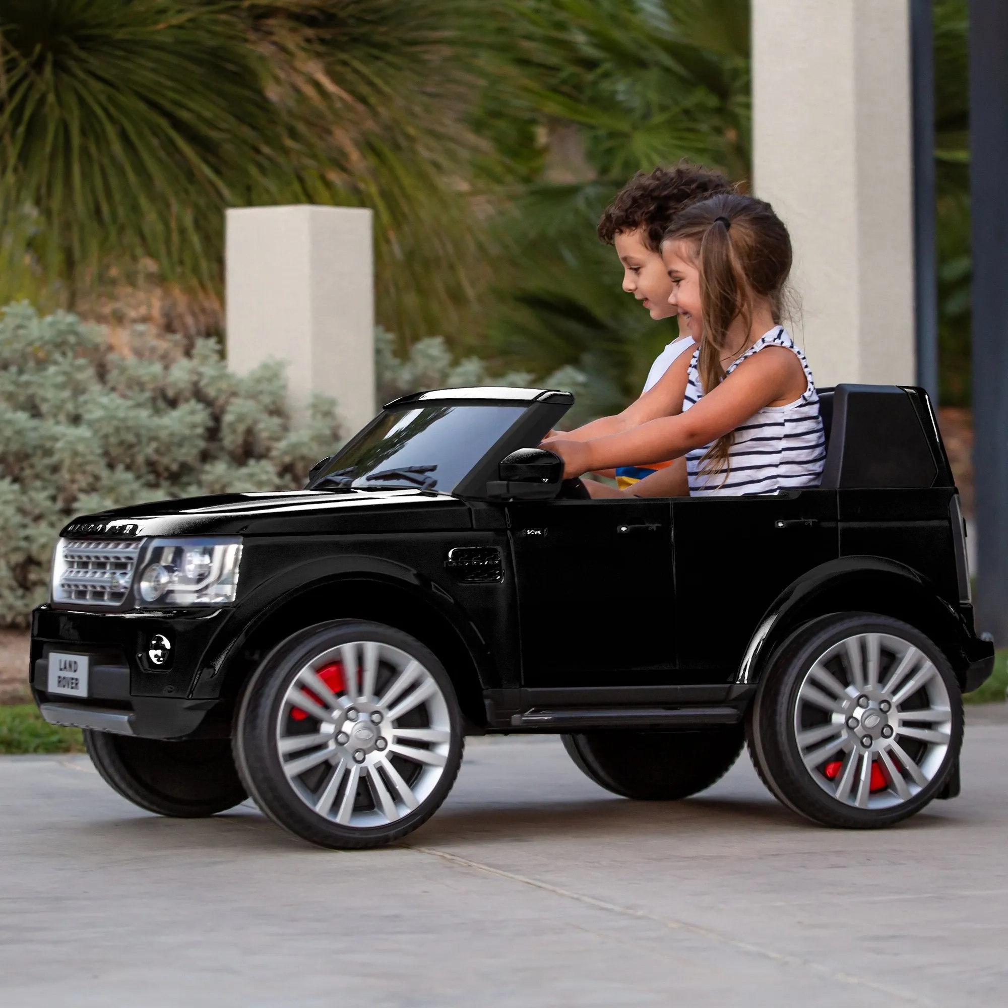 12V 2-Seater Licensed Land Rover Ride-On w/ Parent Remote Control