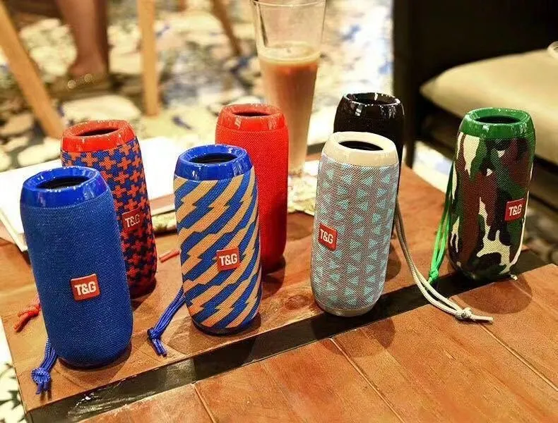 Bluetooth speaker with wireless microphone|10W High Power 3D Stereo Bluetooth Speaker