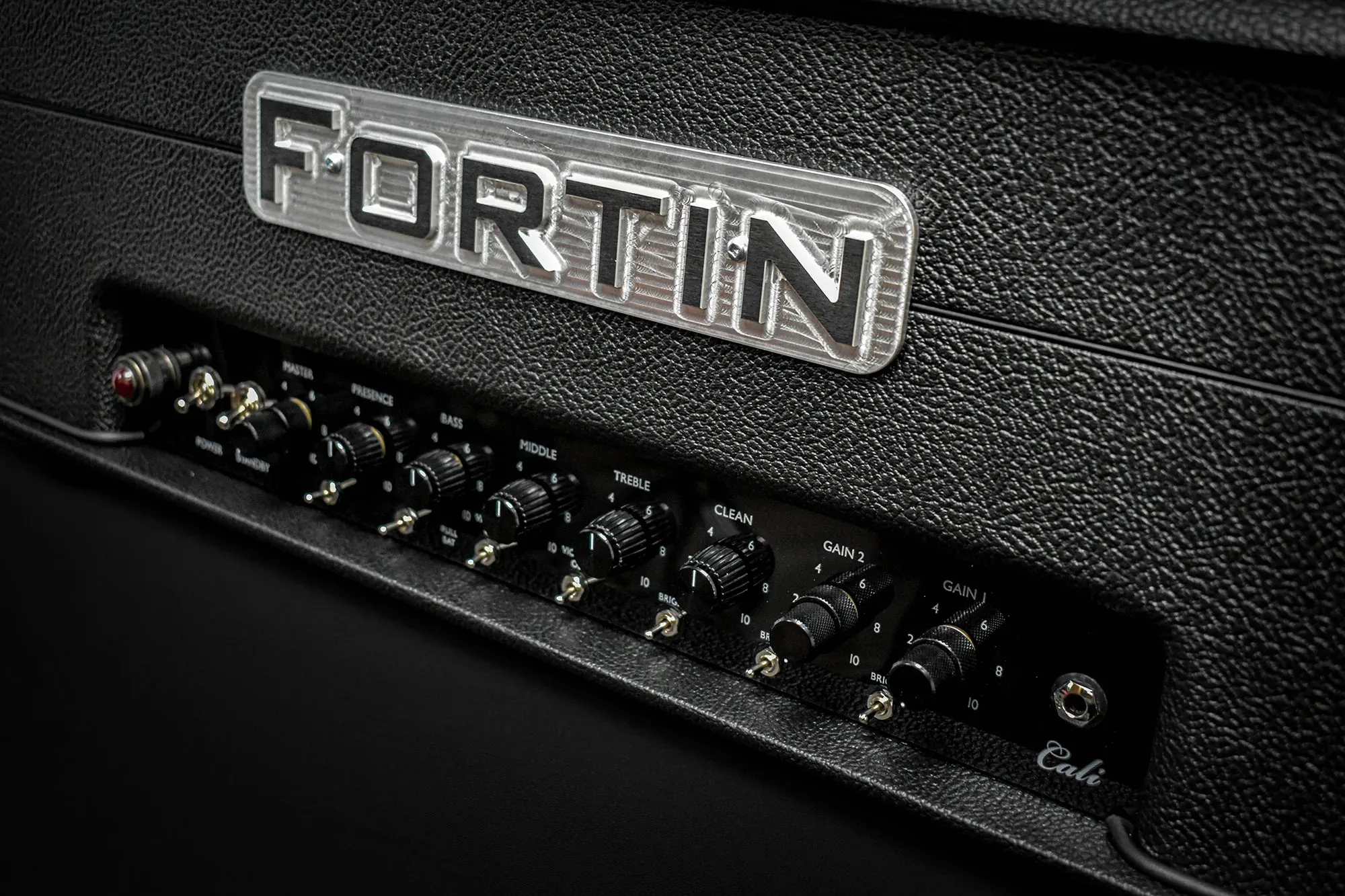 Fortin CALI BLACKOUT 50W, 3 Channel All-Tube Amplifier