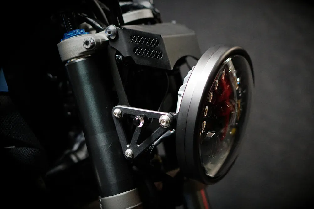 MT-07 (FZ-07) - Brogue Collective - 7" LED Naked Headlight Kit 2014-2020