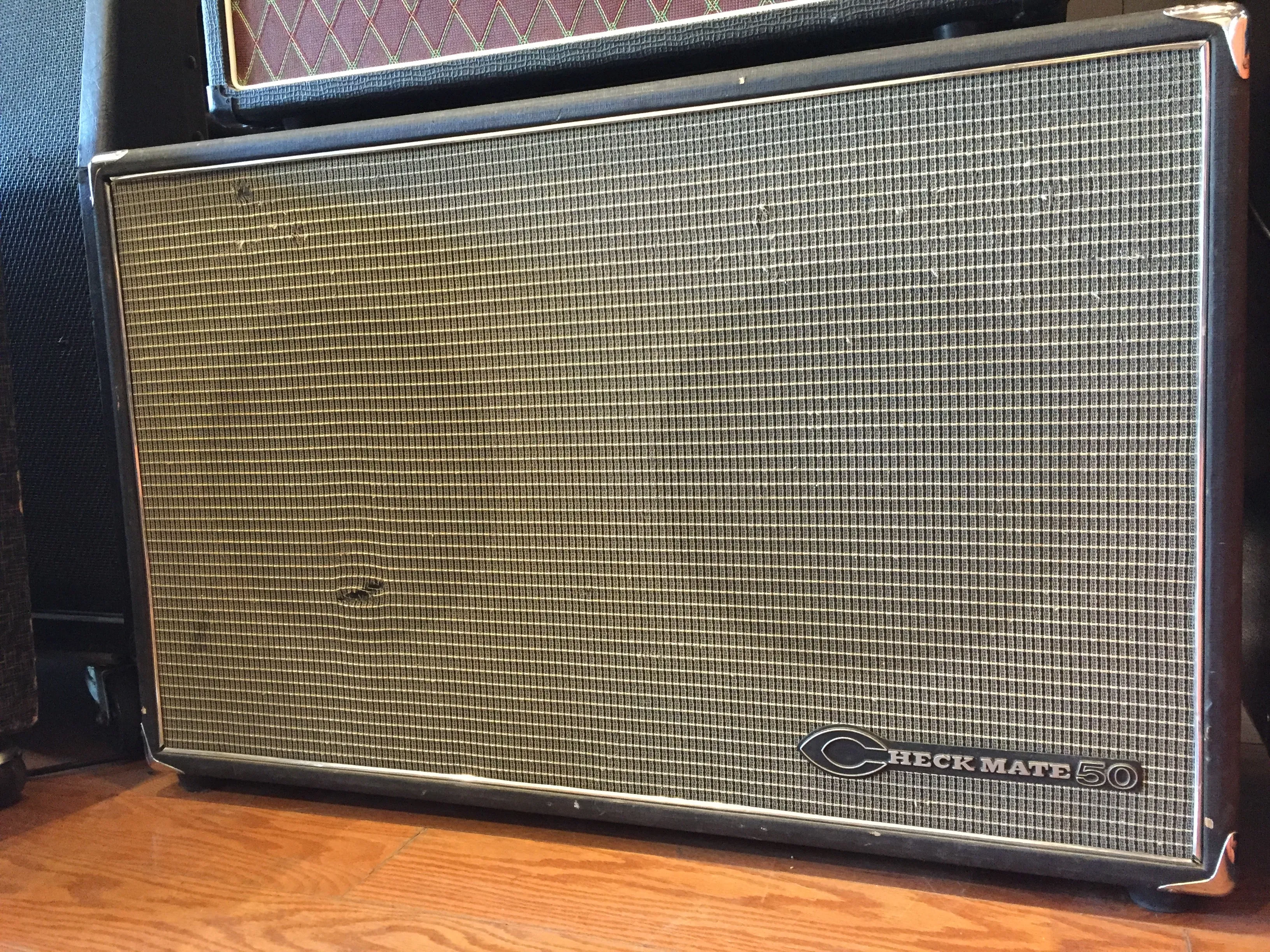 Teisco Checkmate 2x12 Guitar Cabinet